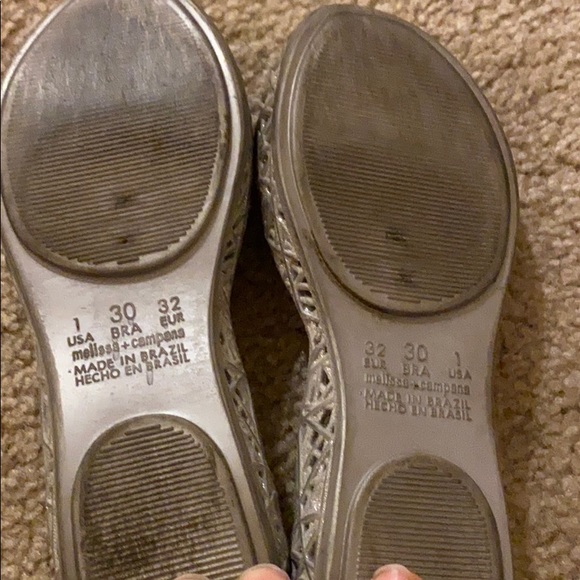 Shoe - Picture 3 of 3